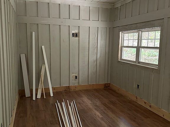5th image of 16 Honeysuckle Lane
