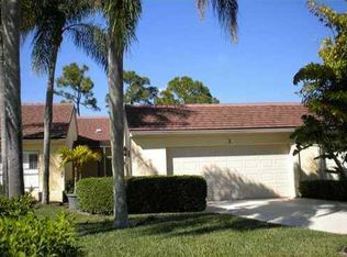 3 Edinburgh Dr, Palm Beach Gardens, FL 33418