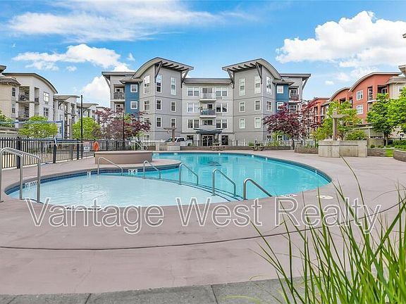 2nd image of 547 Yates Rd Unit 203