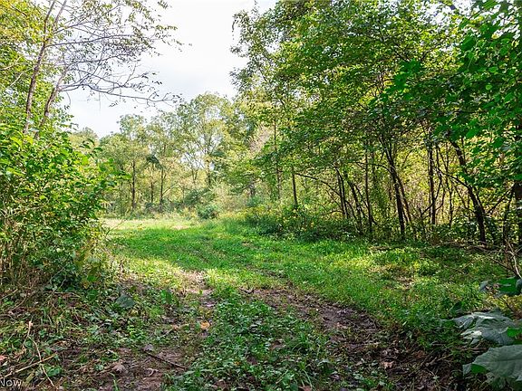 3rd image of 37500 Goose Run Rd #2