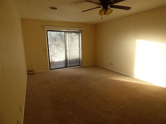 5th image of 300 Hidden Way APT 1
