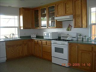 2nd image of 850 Sherwood Way