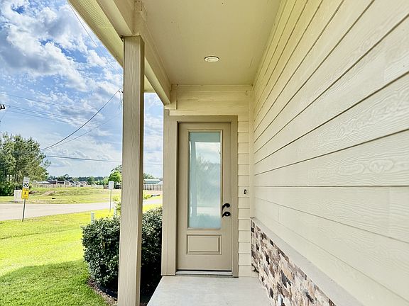 4th image of 5100 Westgate Ln #1-101
