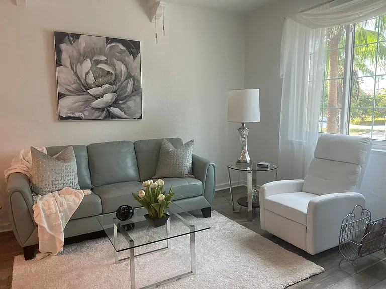 238 Tampa Ave W #214 — Photo 9