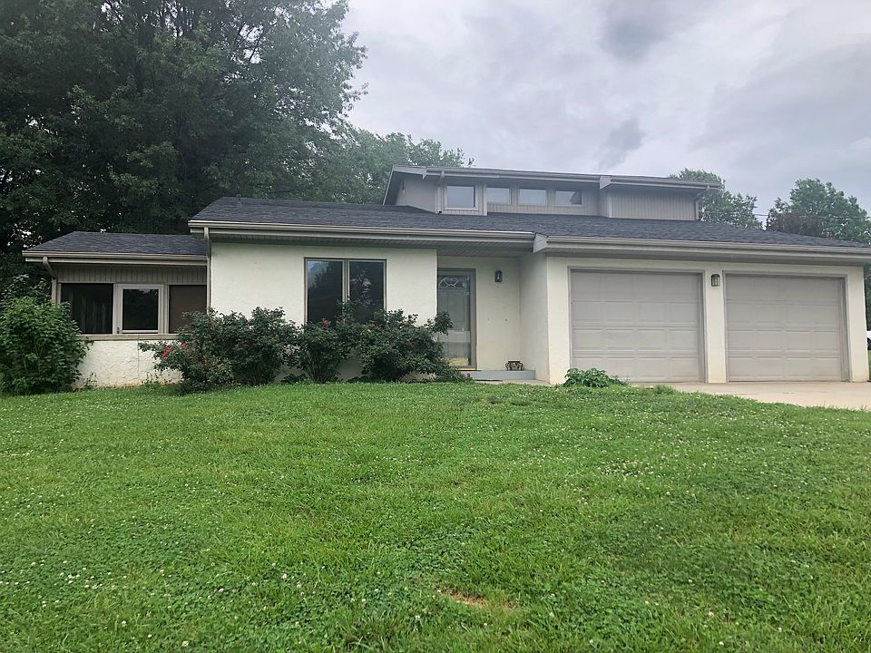 1st image of 351 Hillrise Dr