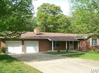 8632 Boverie Dr, Ste Genevieve, MO 63670