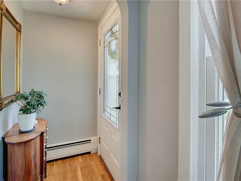 15 Whipple Ave — Photo 6