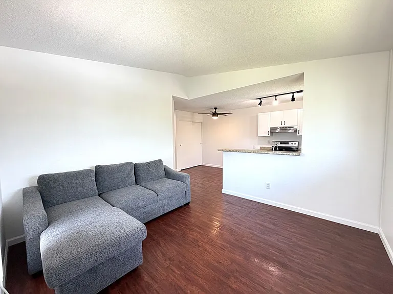 91-1057 Laulauna St #1H — Photo 2