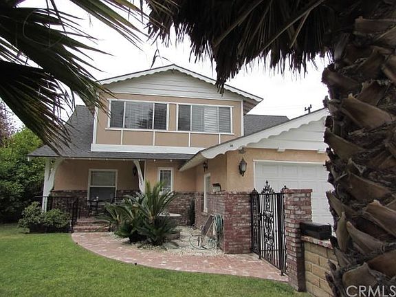 2nd image of 20925 Madrona Ave