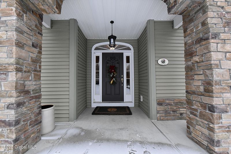 5th image of 8 Tipperary Way