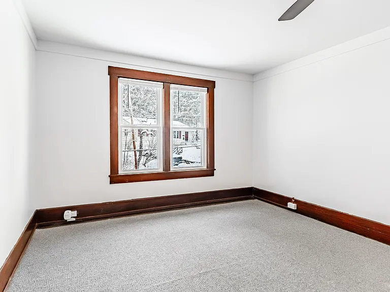 496 Dorsey Ave #2 — Photo 19