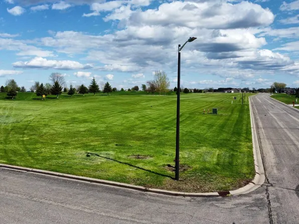 1021 Eastbay Ave, Balaton, MN 56115