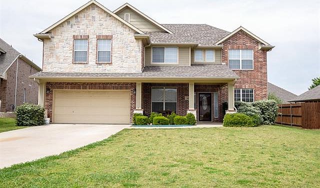 1st image of 709 Yaupon Ct