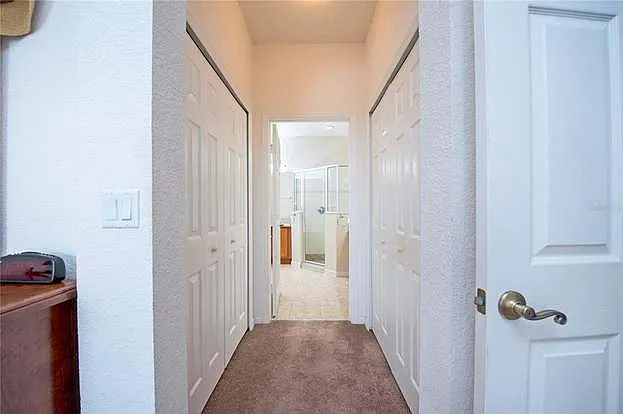 2920 Willow Creek Ln — Photo 41