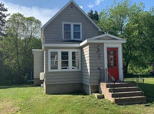 236 W Ayer St, Ironwood, MI 49938