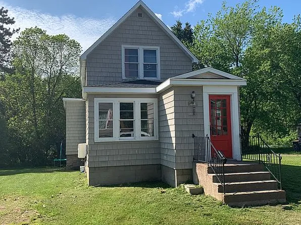 236 W Ayer St, Ironwood, MI 49938