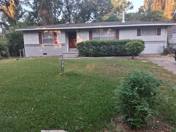 316 Lake Hill Dr, Vicksburg, MS 39180