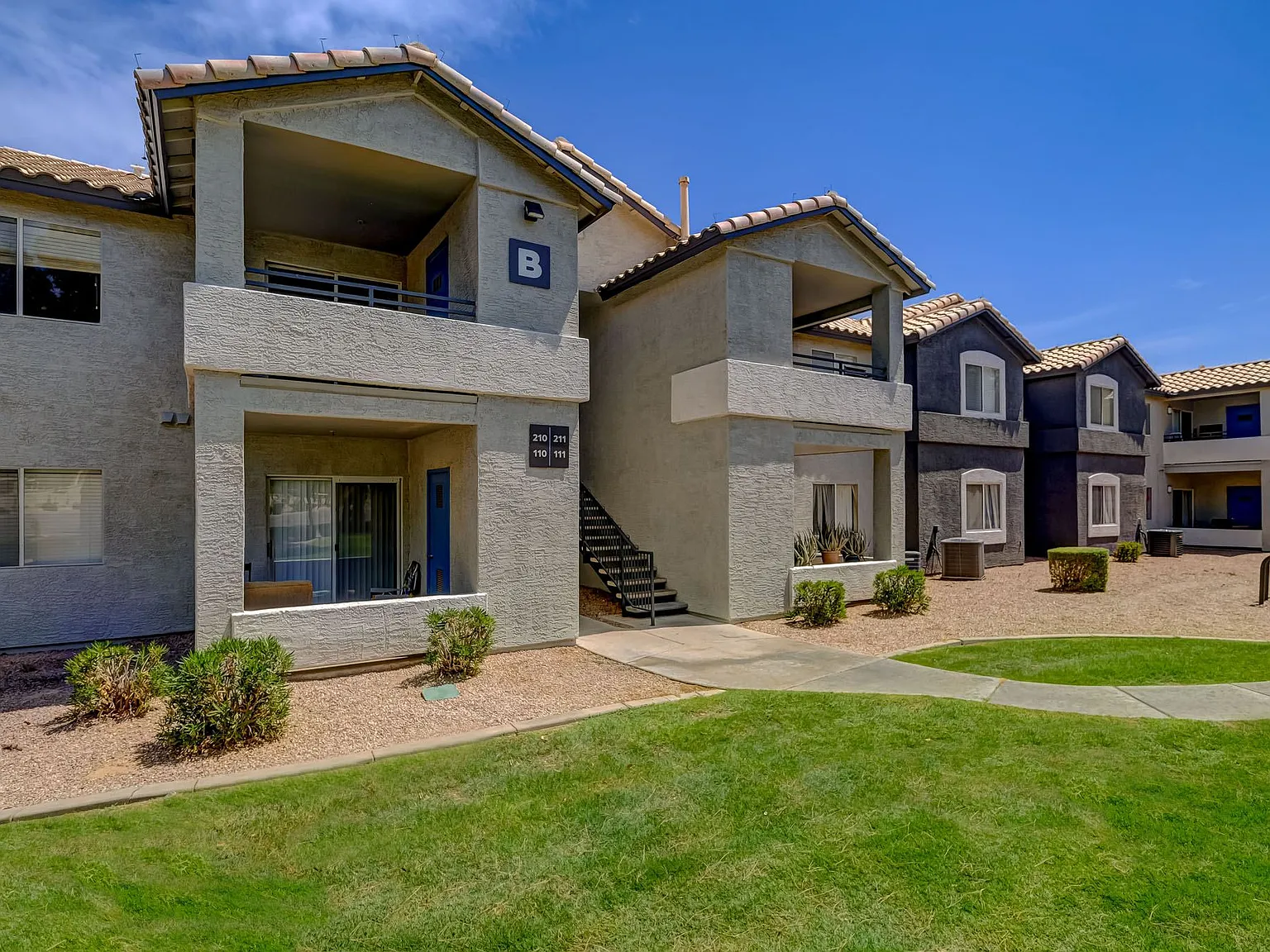 Allure at Tempe Apartments — Photo 4