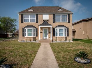 1117 Ocean Dr #A, Corpus Christi, TX 78404
