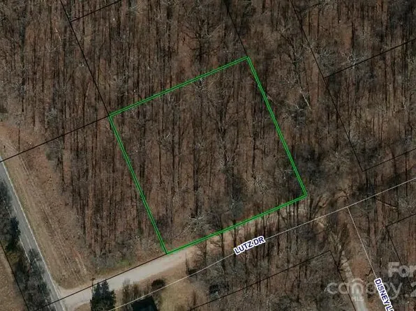 1760 Lutz Dr, Newton, NC 28658