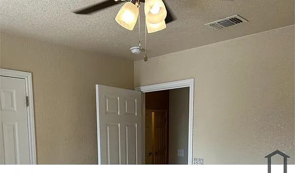 220 Ryan Cir #B — Photo 8