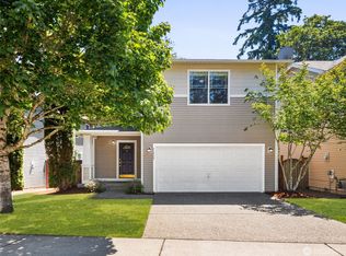 24933 SE 18th St, Sammamish, WA