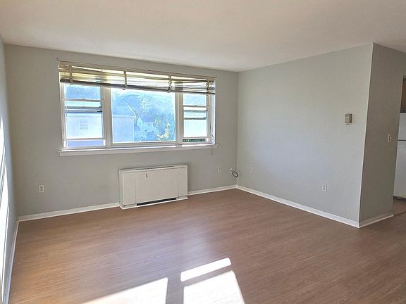 5th image of 53 Wolcott Hill Road #C12