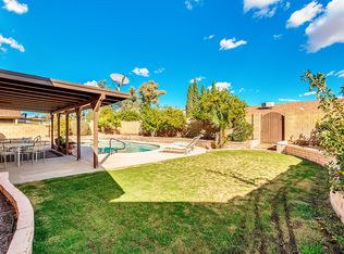 1913 N Pennington Dr, Chandler, AZ 85224