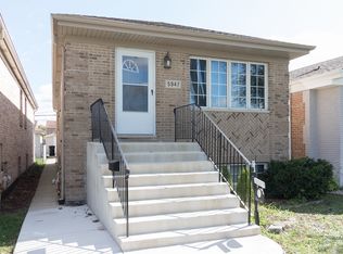 5947 S Massasoit Ave, Chicago, IL 60638