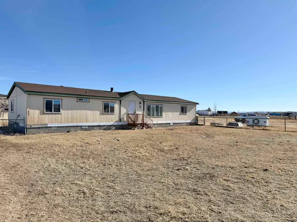 888 Mustang Dr, Bear River, WY 82930
