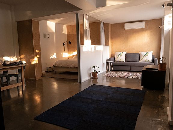 2nd image of 424 Van Brunt St APT 2
