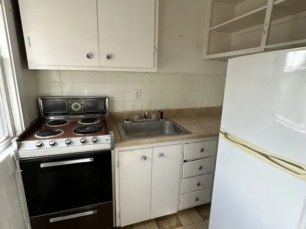 304 W Huron Ave, Bad Axe, MI 48413