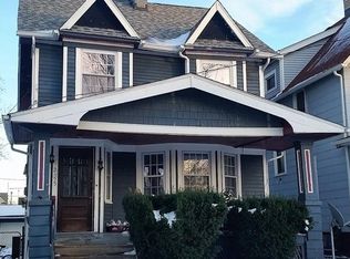 2155 W 98th St, Cleveland, OH 44102