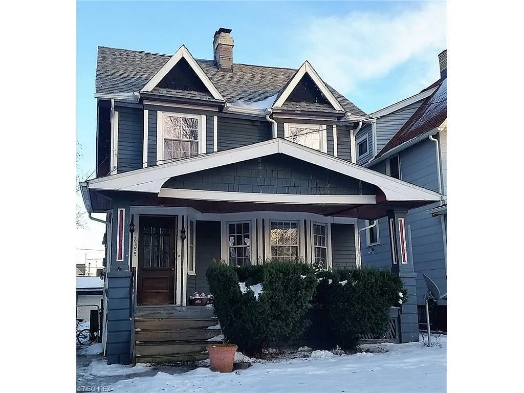 2155 W 98th St photo 1