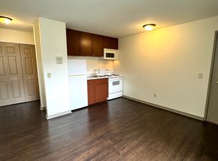 29 N Hancock St APT 103, Madison, WI 53703