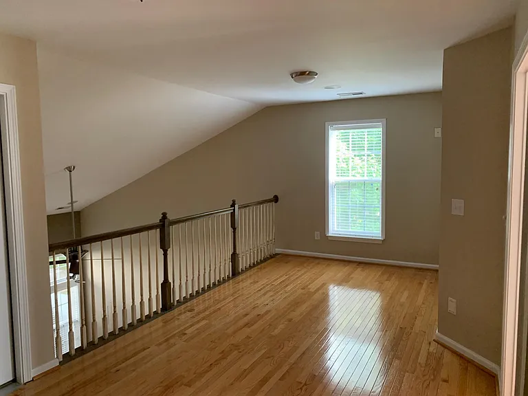 102 S Arcadian Way — Photo 16