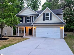 124 Midwood Rd, Travelers Rest, SC 29690