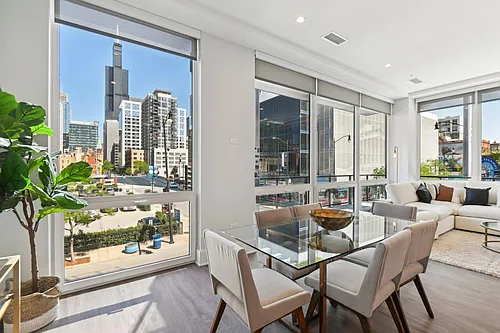 Luxe Suites Chicago Luxury Apartments Photo 1