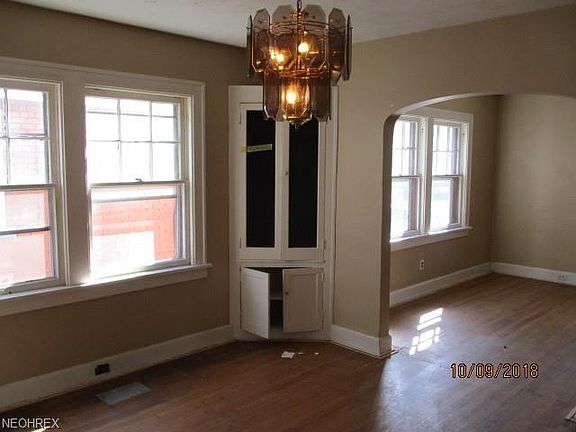 5th image of 5214 Ira Ave