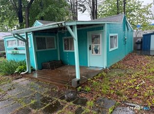 15 North St, Madison, CT 06443