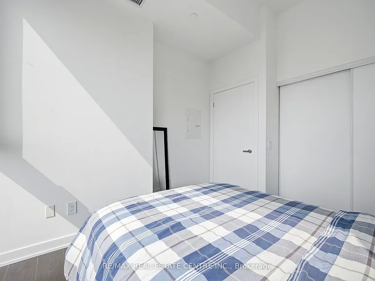 28 Ann St #809 — Photo 21