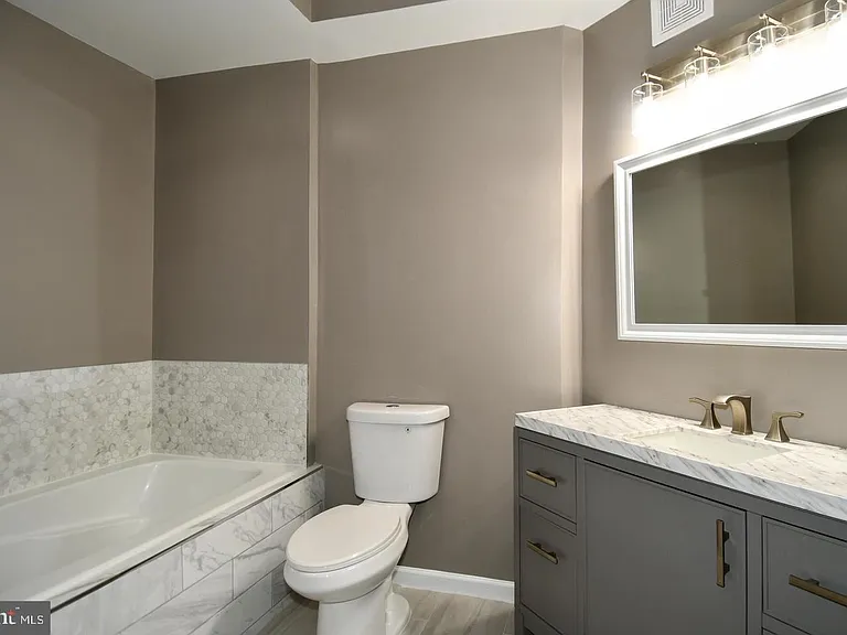5909 Founders Hill Dr #202 — Photo 17