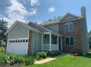 770 Hollywood Ave, Sheffield lake, OH 44054