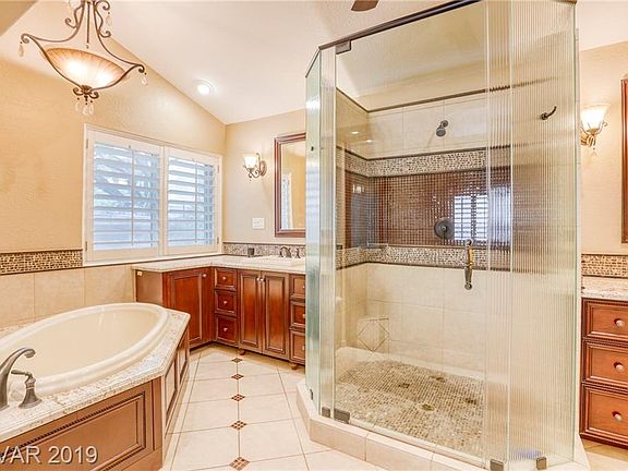 4th image of 7633 Gatewood Terrace Ln