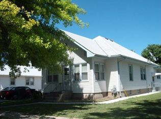 812 N Hewett Ave, Hastings, NE 68901