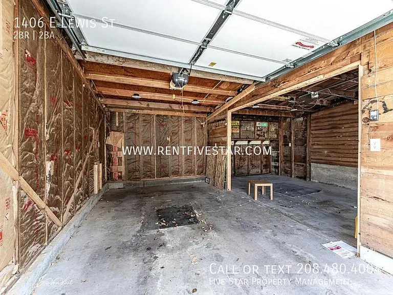 1406 E Lewis St — Photo 26