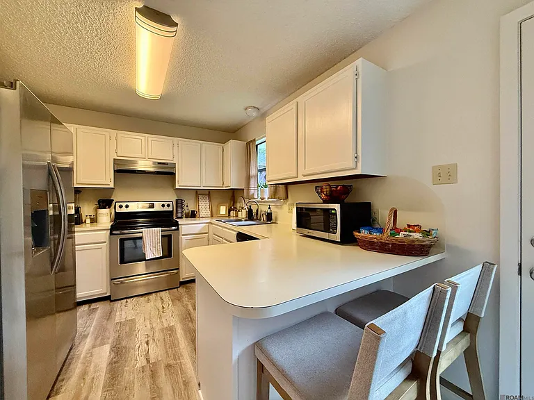 419 Bonarbridge Dr — Photo 6