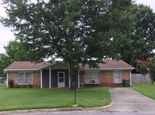 306 Benbow Ct, Montgomery, AL 36117