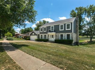 15680 Century Lake Dr, Chesterfield, MO 63017