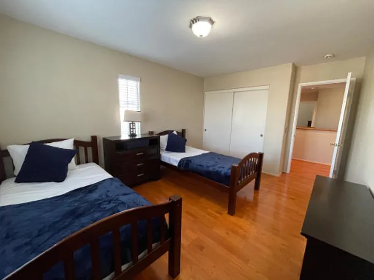 Elderberry Cir — Photo 16